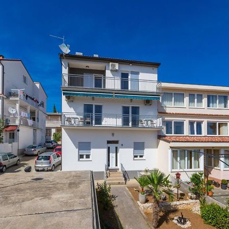 קריקווניצה Apartment Mladen מראה חיצוני תמונה