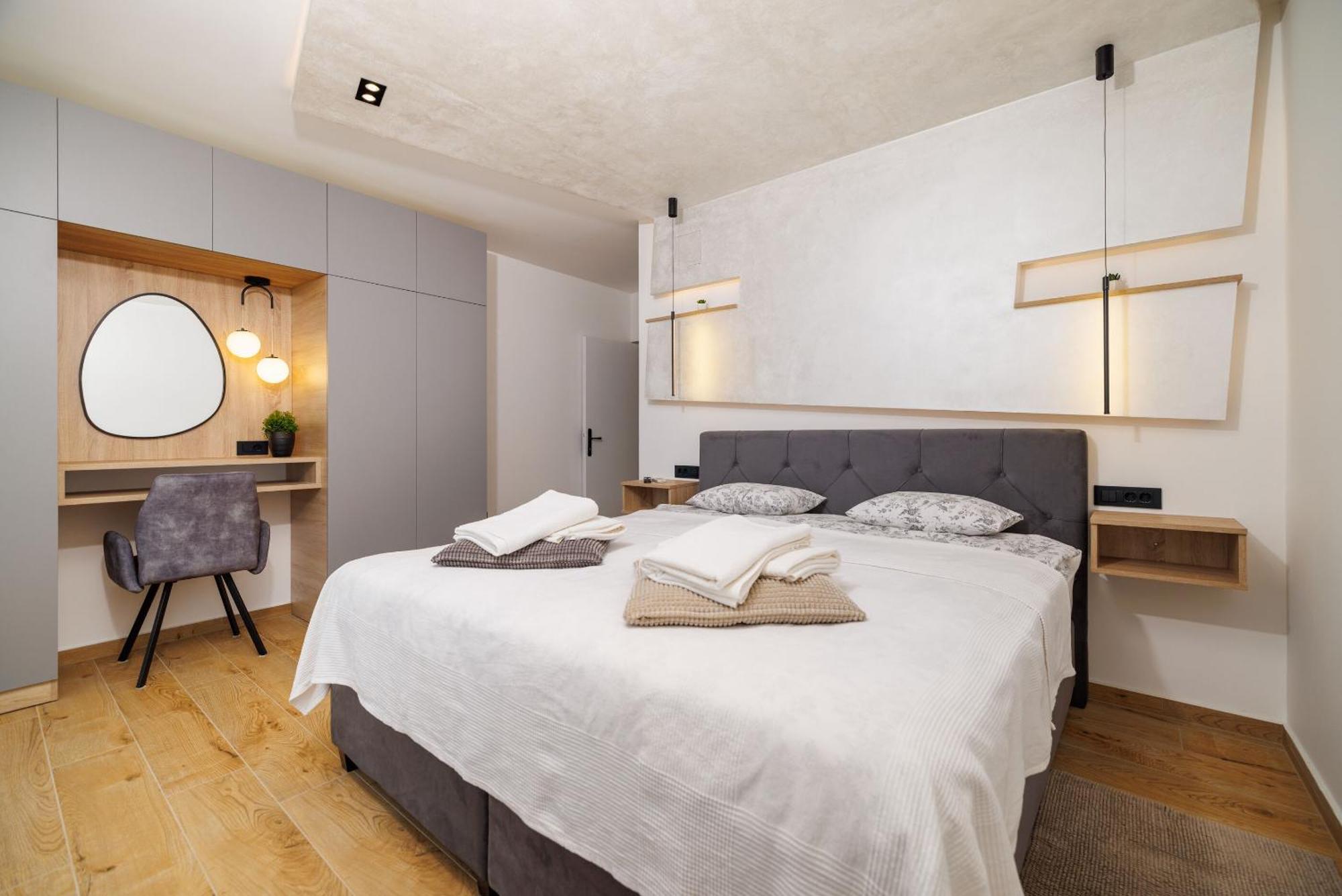 קריקווניצה Apartment Mladen מראה חיצוני תמונה