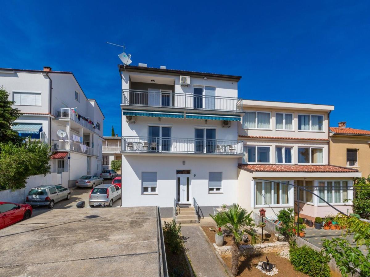 קריקווניצה Apartment Mladen מראה חיצוני תמונה